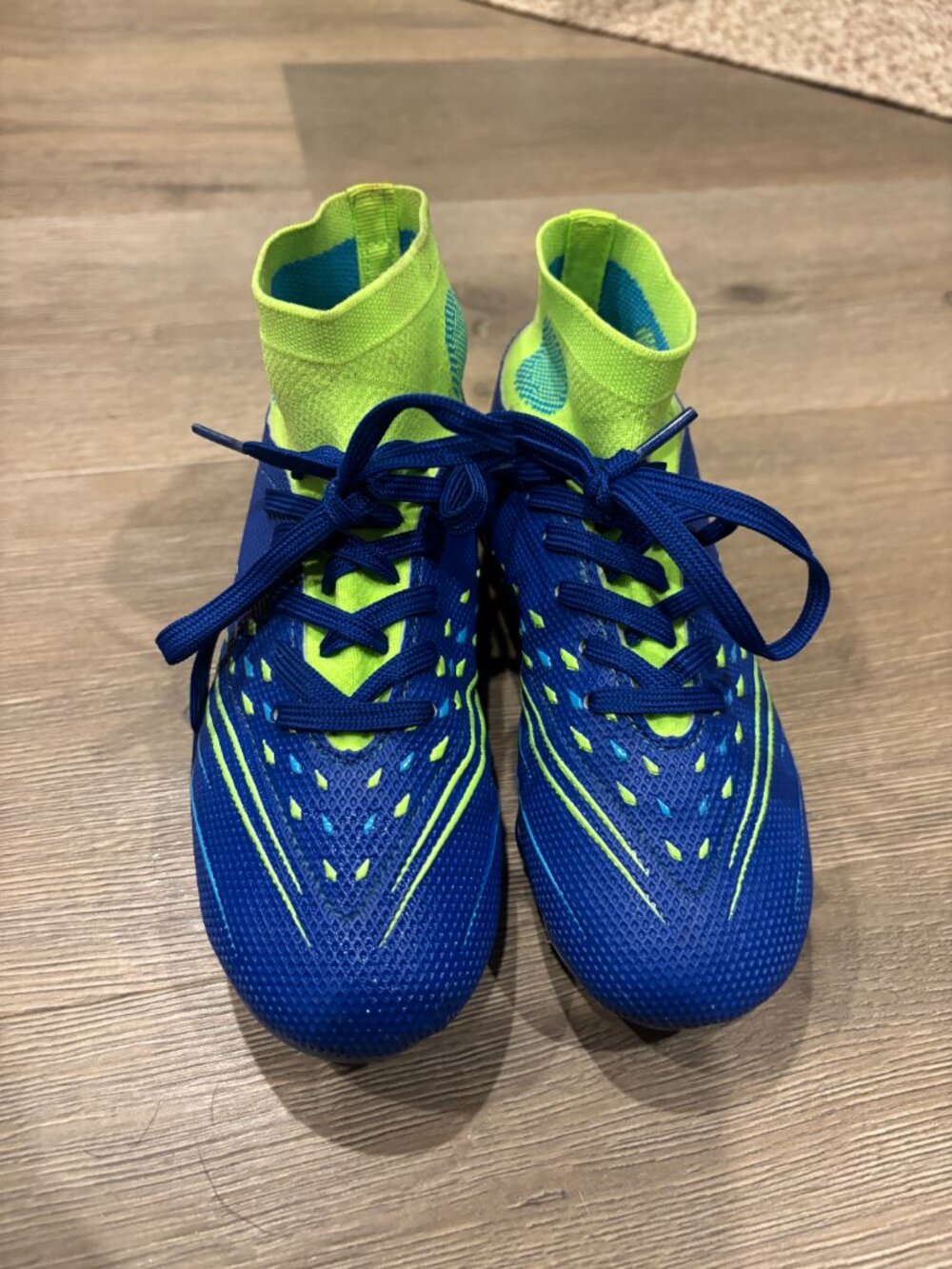 Dream Pairs youth soccer cleats toddler kids size 11 neon green blue shoe - Picture 8 of 9